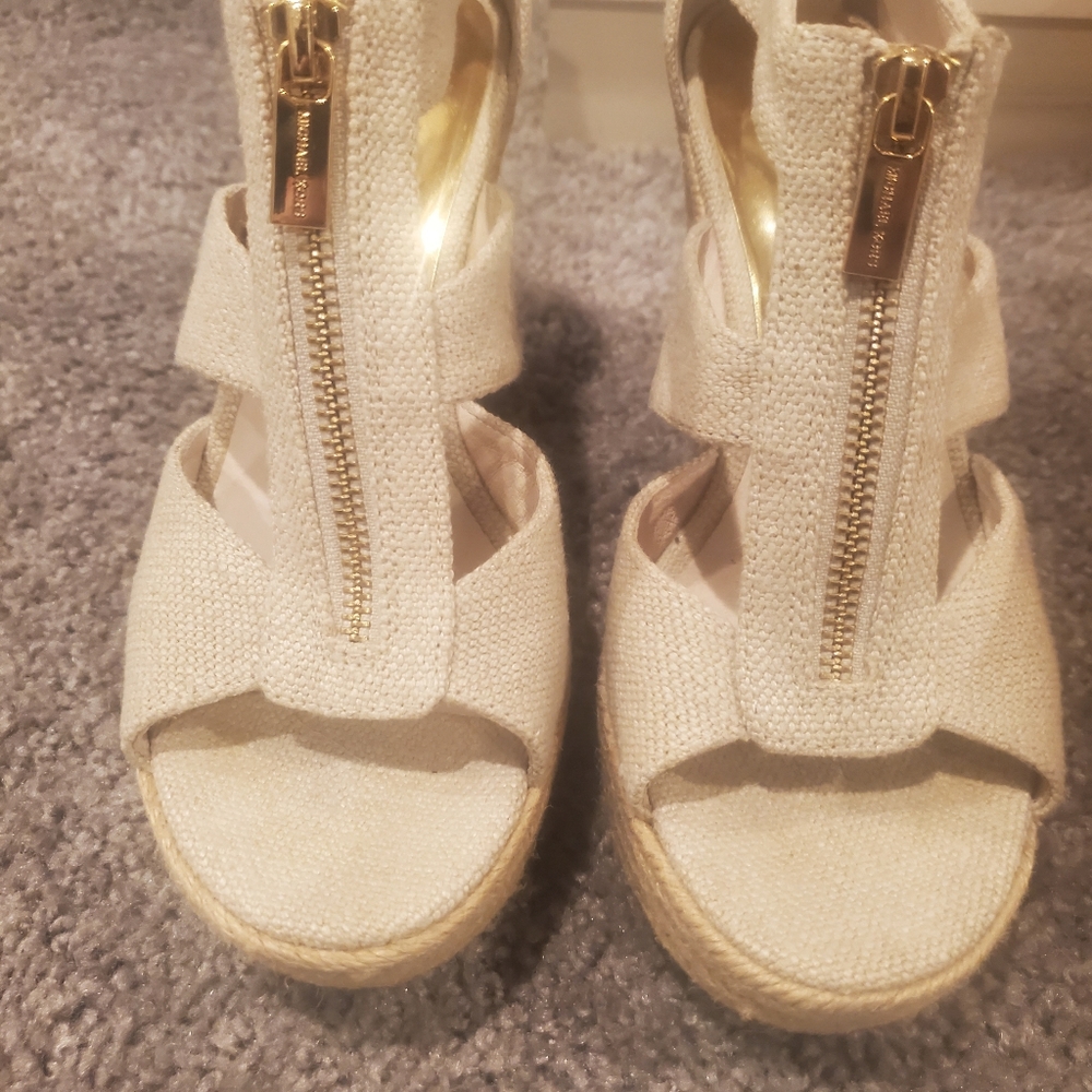 Michael Kors Damita Wedge Sandal- Size 7